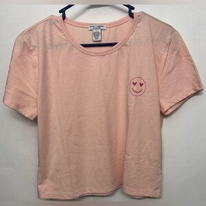 Better Together Pink Smiley Fave With Heart Eyes Crop Tee Woman Size Small NWOT